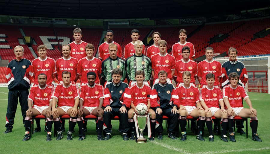 每体：巴萨将在明夏决定是否与莱万续约，持续关注戴维